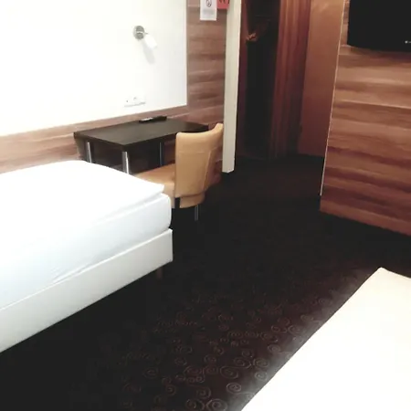 Hotel-gasthof Talblick 3*